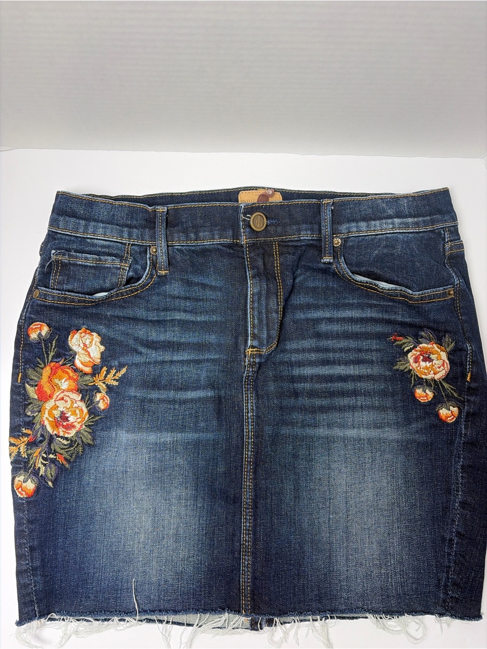 DRIFTWOOD Dark Blue Denim Mini Skirt with Orange Floral Embroidery Size 26